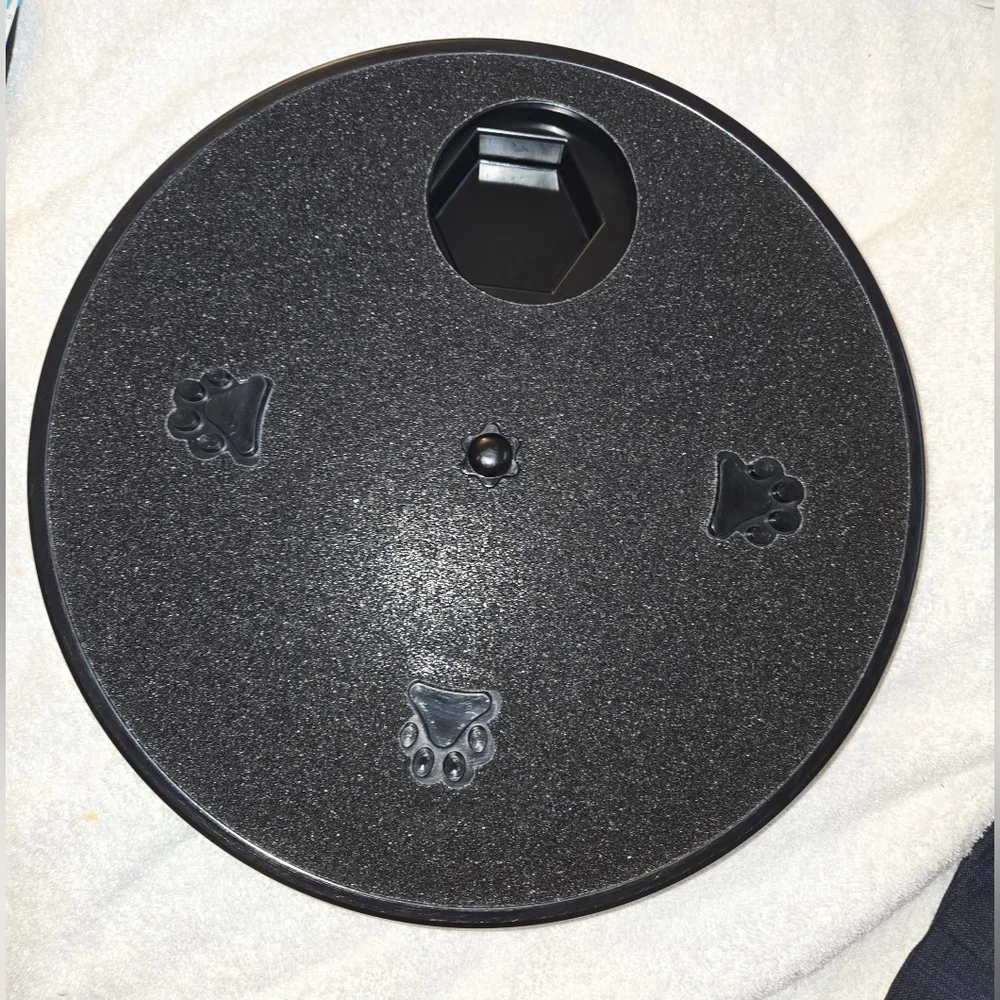 Dog Slow Feeder Scratch Pad